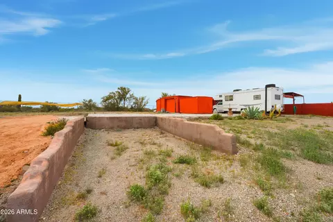 Exterior - 318 S Goldfield Rd, Apache Junction, AZ 85119 photo 11 of 11