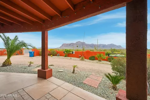 Exterior - 318 S Goldfield Rd, Apache Junction, AZ 85119 photo 9 of 11
