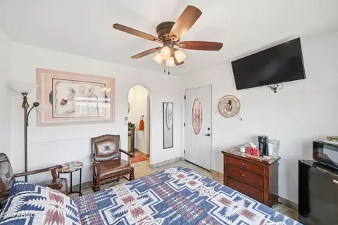 Bedroom - 318 S Goldfield Rd, Apache Junction, AZ 85119 photo 2 of 4