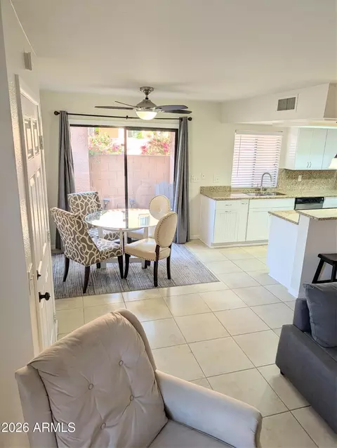 10421 N 11th St N #3, Phoenix, AZ 85020 photo 3