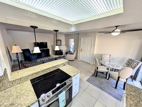 10421 N 11th St N #3, Phoenix, AZ 85020 photo 8