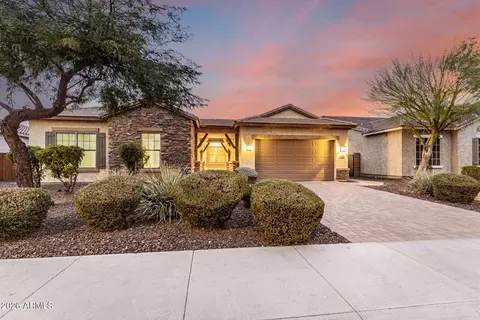 3888 E Chestnut Ln, Gilbert, AZ 85298