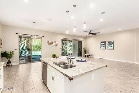 Kitchen - 3888 E Chestnut Ln, Gilbert, AZ 85298 photo 4 of 4