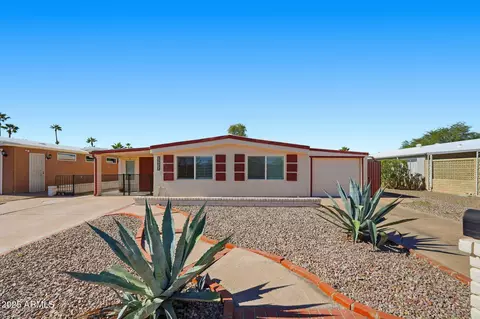 26630 S Maricopa Pl, Sun Lakes, AZ 85248