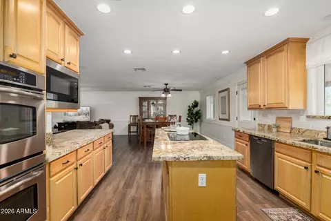 Kitchen - 338 E Harvard Ave, Gilbert, AZ 85234 photo 3 of 4