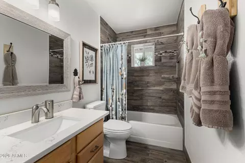 Bath - 338 E Harvard Ave, Gilbert, AZ 85234 photo 3 of 4