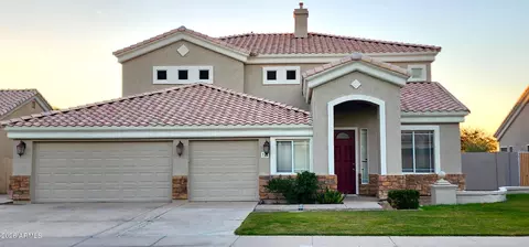 748 N Swan Dr, Gilbert, AZ 85234
