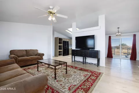 9398 E Bloomfield Rd, Hereford, AZ 85615 photo 5