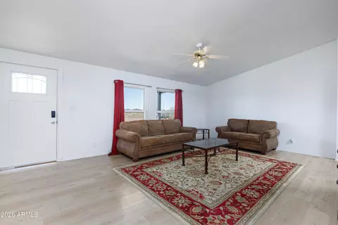 9398 E Bloomfield Rd, Hereford, AZ 85615 photo 6
