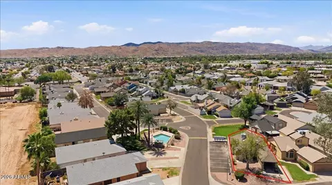 View/Area - 4175 E Pecan Rd, Phoenix, AZ 85040 photo 8 of 9