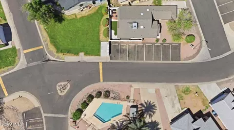 View/Area - 4175 E Pecan Rd, Phoenix, AZ 85040 photo 2 of 9