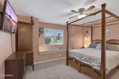 Bedroom - 4175 E Pecan Rd, Phoenix, AZ 85040 photo 1 of 5