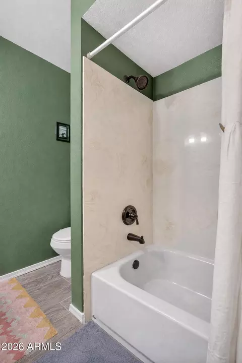 Bath - 4175 E Pecan Rd, Phoenix, AZ 85040 photo 1 of 5
