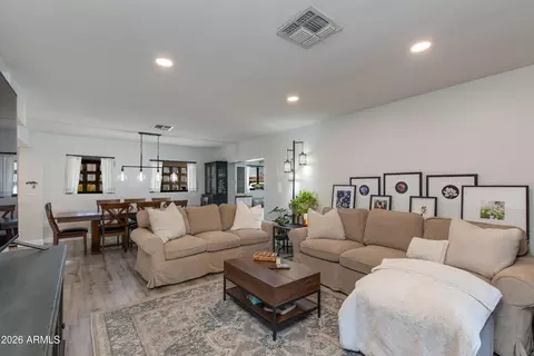 Living - 4214 E Palm Lane Ln, Phoenix, AZ 85008 photo 1 of 2