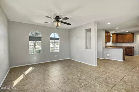 Living - 2220 S Buckaroo Trl, Gilbert, AZ 85295 photo 1 of 5
