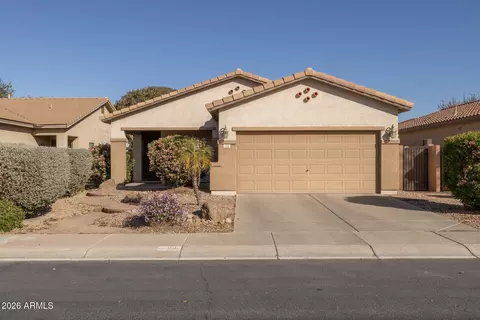 724 W Trellis Rd, Queen Creek, AZ 85140