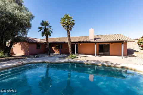 Exterior - 139 E Monte Cristo Ave, Phoenix, AZ 85022 photo 5 of 8