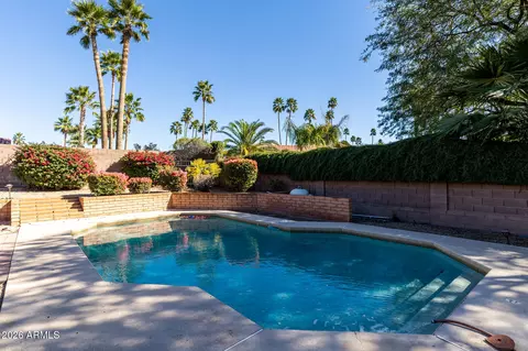 Exterior - 139 E Monte Cristo Ave, Phoenix, AZ 85022 photo 3 of 8