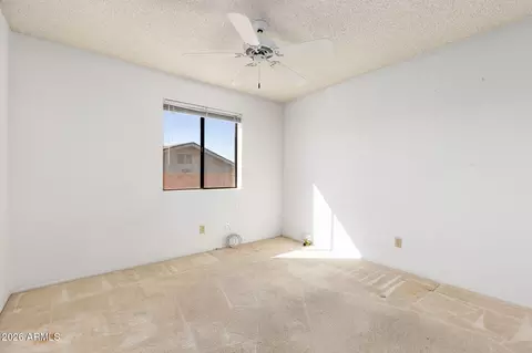 Bedroom - 139 E Monte Cristo Ave, Phoenix, AZ 85022 photo 2 of 5