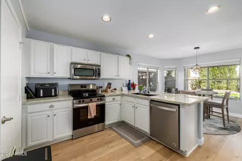 Kitchen - 2222 E Arabian Dr, Gilbert, AZ 85296 photo 2 of 3