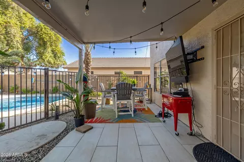 Exterior - 2222 E Arabian Dr, Gilbert, AZ 85296 photo 8 of 11