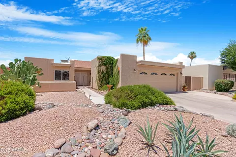 26026 S Brentwood Dr, Sun Lakes, AZ 85248