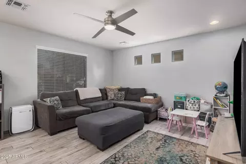 3739 W Carter Rd, Phoenix, AZ 85041 photo 5