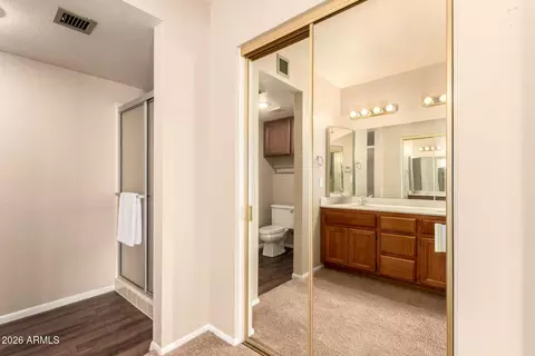 Bath - 1302 E Rowlands Ln, Phoenix, AZ 85022 photo 2 of 3