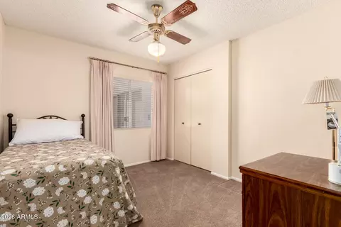 Bedroom - 1302 E Rowlands Ln, Phoenix, AZ 85022 photo 6 of 9