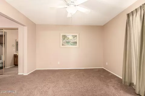 Bedroom - 1302 E Rowlands Ln, Phoenix, AZ 85022 photo 3 of 9