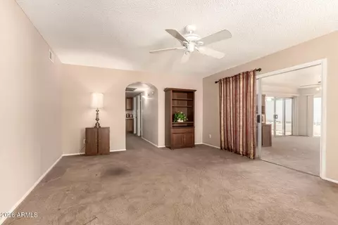 Living - 1302 E Rowlands Ln, Phoenix, AZ 85022 photo 3 of 12