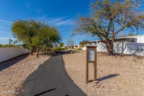 View/Area - 1302 E Rowlands Ln, Phoenix, AZ 85022 photo 1 of 1