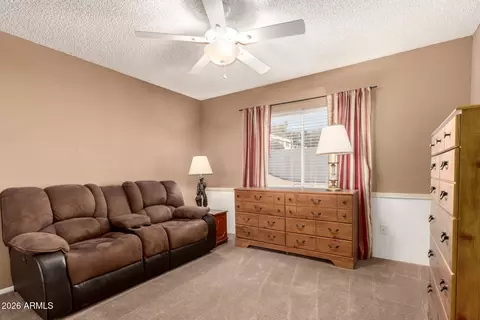 Bedroom - 1302 E Rowlands Ln, Phoenix, AZ 85022 photo 8 of 9