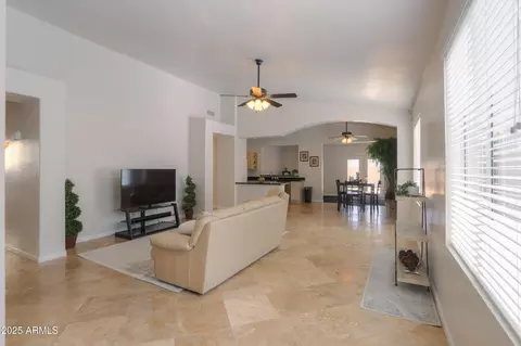 687 N Gregory Pl, Chandler, AZ 85226