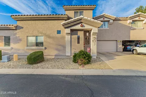 8018 W Beck Ln, Peoria, AZ 85382