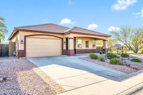 4423 W Kenai Dr, New River, AZ 85087