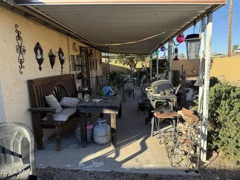 Exterior - 1589 S Delaware Dr, Apache Junction, AZ 85120 photo 4 of 5