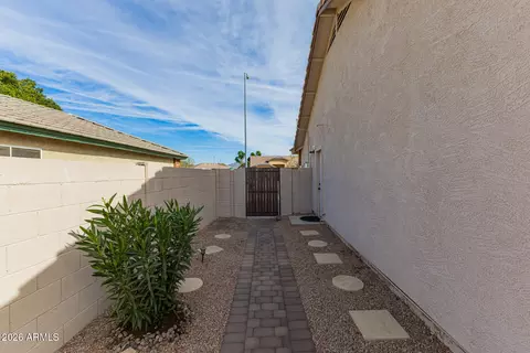 Exterior - 10423 E Crescent Ave, Mesa, AZ 85208 photo 9 of 10