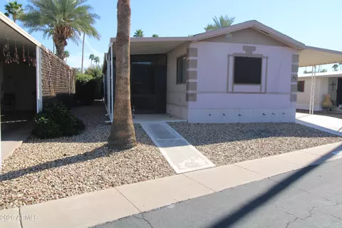 303 S Recker Rd #91, Mesa, AZ 85206