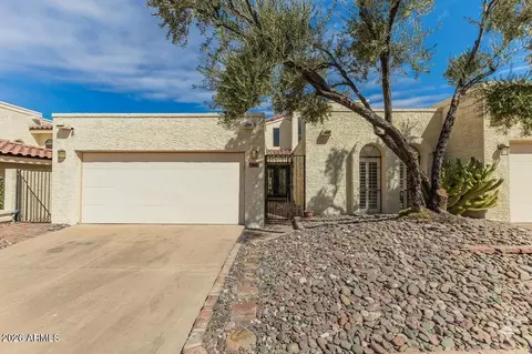 1930 E Linger Ln, Phoenix, AZ 85020
