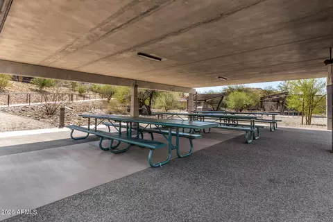 Exterior - 1930 E Linger Ln, Phoenix, AZ 85020 photo 14 of 21