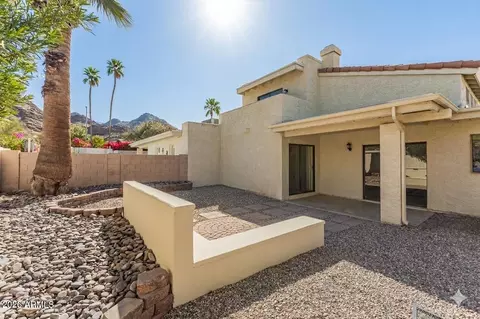 Exterior - 1930 E Linger Ln, Phoenix, AZ 85020 photo 2 of 21