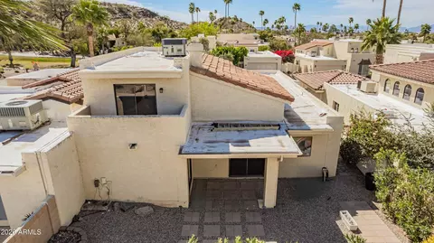 Exterior - 1930 E Linger Ln, Phoenix, AZ 85020 photo 7 of 21
