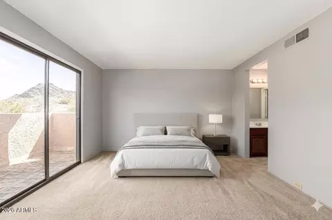 Bedroom - 1930 E Linger Ln, Phoenix, AZ 85020 photo 4 of 4