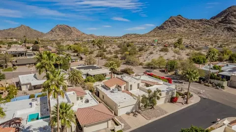 View/Area - 1930 E Linger Ln, Phoenix, AZ 85020 photo 4 of 10