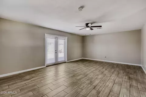 Living - 2952 N 53rd Dr, Phoenix, AZ 85031 photo 2 of 7