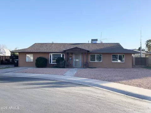 3727 W Banff Ln, Phoenix, AZ 85053