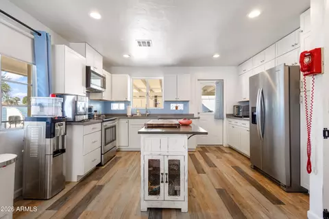 708 E Northview Ave, Phoenix, AZ 85020 photo 11