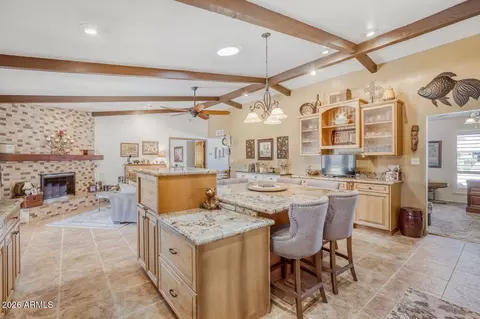 Kitchen - 315 E Marconi Ave, Phoenix, AZ 85022 photo 4 of 4