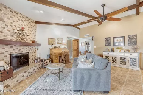 Living - 315 E Marconi Ave, Phoenix, AZ 85022 photo 1 of 2